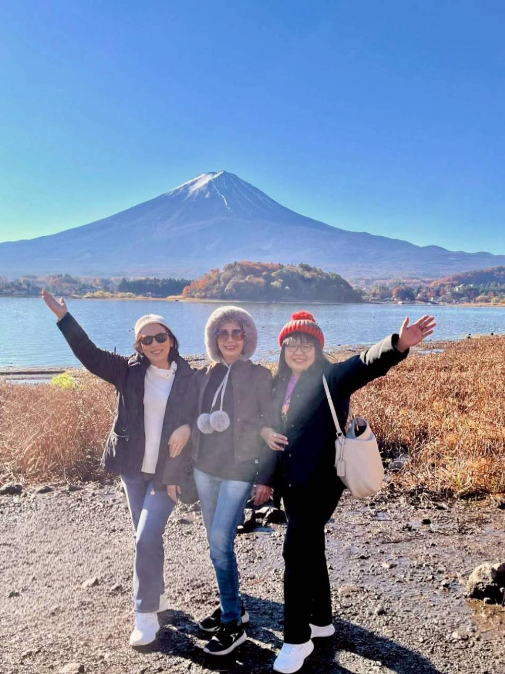 ทัวร์ญี่ปุ่น โตเกียว ฟูจิ คาวาโกเอะ โออิชิปาร์ค อุโมงค์เมเปิ้ล พักออนเซ็น 5 วัน 3 คืน ( 19 - 23 Nov 2025 )